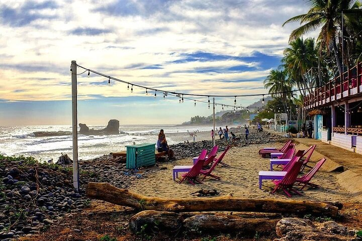 El Salvador StopOver Tour: El Tunco Beach Relaxing Visit - Photo 1 of 3